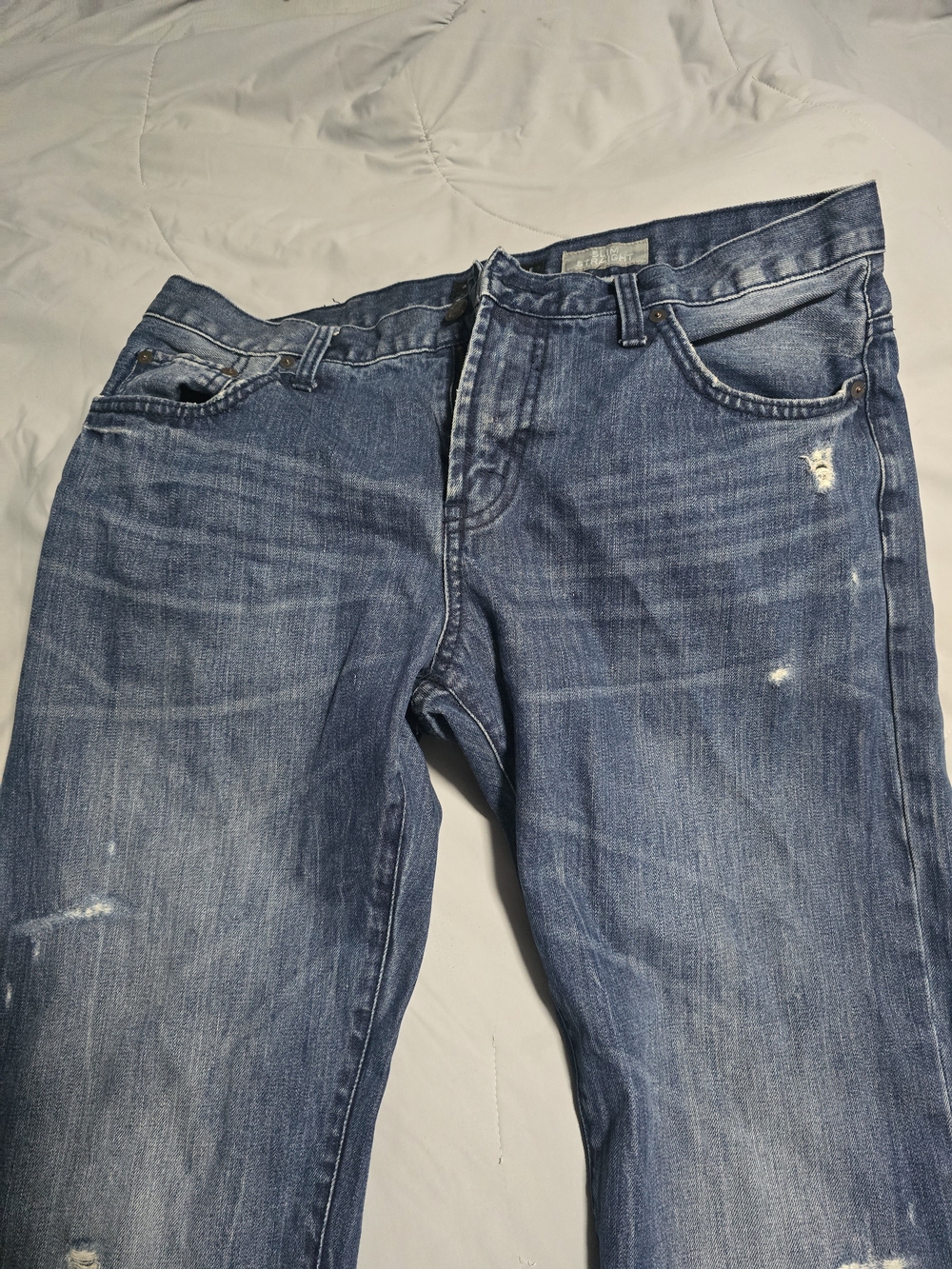 Aeropostale Men's Slim Straight Jeans Distressed Medium Wash 34x30 Rigid - Picture 3 of 8